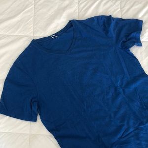 KIT AND ACE men’s v neck